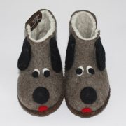 Warme Hausschuhe aus Filz mit Ledersohle für Babies und Kinder als Hundemotiv in der Farbe Braun - Baby Dogs Braun